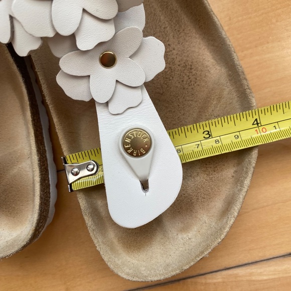 Birkenstock Gizeh Flower Size 40 EUC - Picture 10 of 12